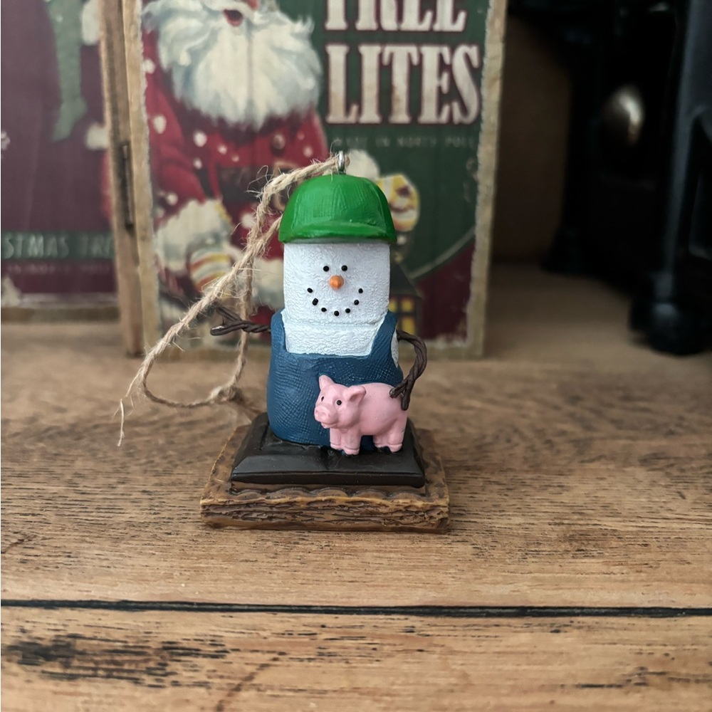 S'Mores Original 2017 Farmer with Pig Ornament